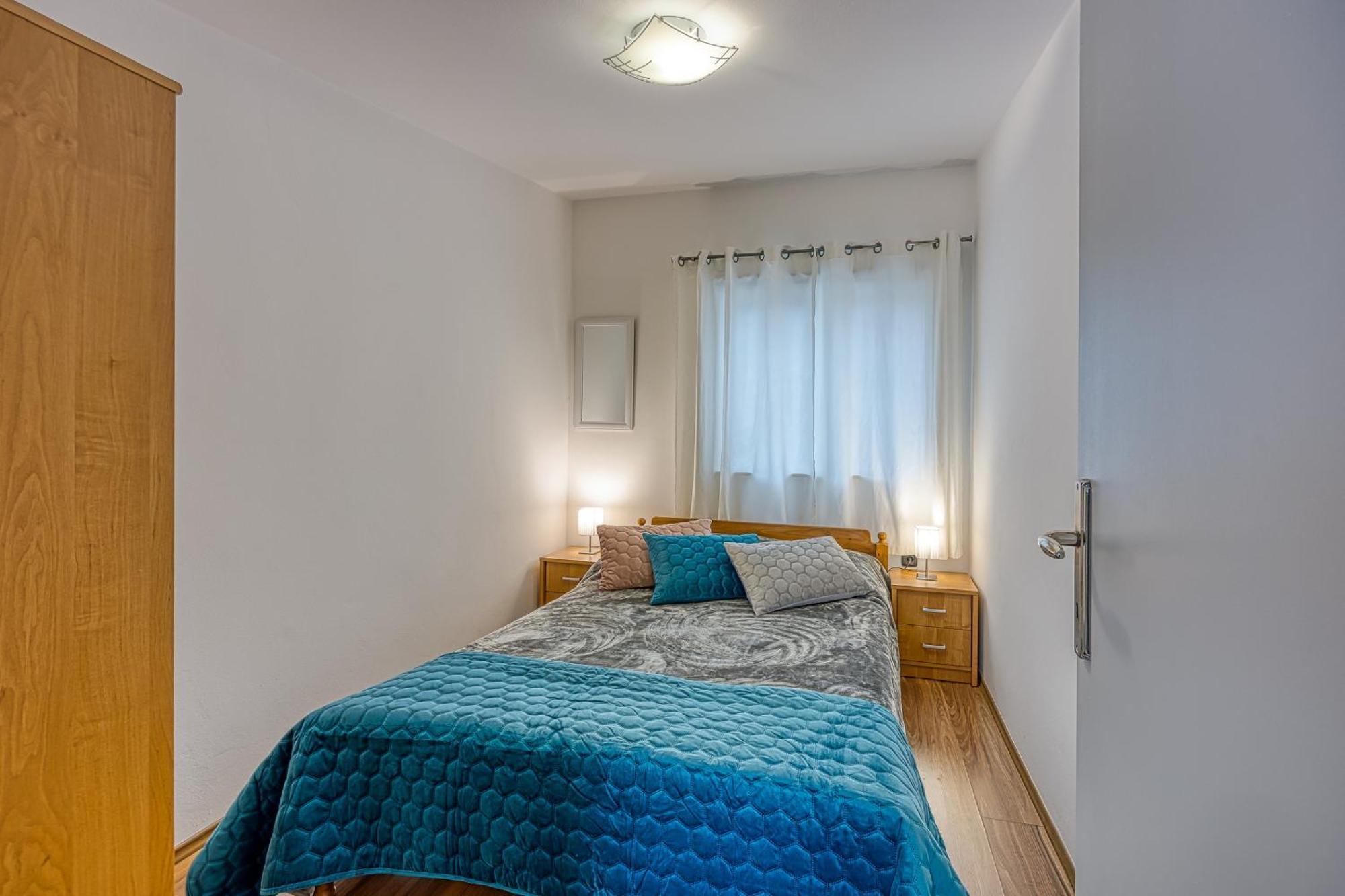 Apartments Suki ロヴィニ エクステリア 写真